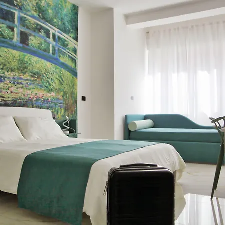 Be Coloured - Boutique Art Rooms In Naples-3